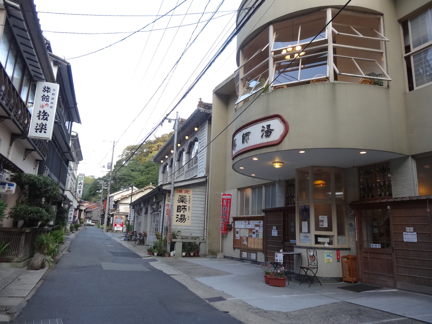 温泉津温泉の共同湯のひとつ「薬師湯」