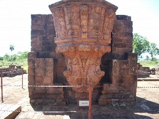 「トリニダー遺跡」と「ヘスス遺跡」