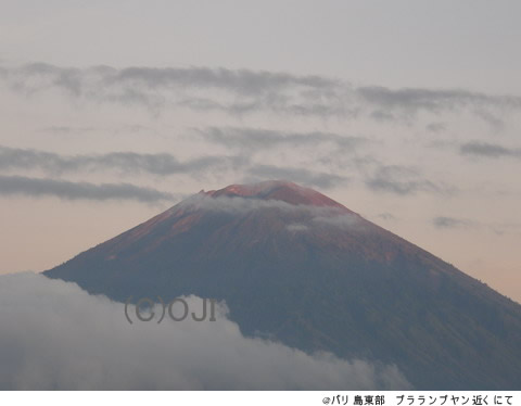 @バリ島東部　プラ　ランプヤンの近くにて