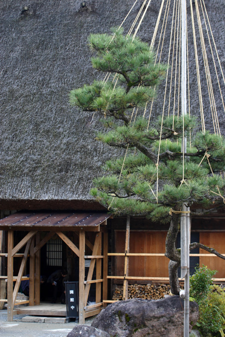 白川郷 〜 合掌造り 民芸館 【神田家】