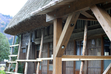 白川郷 〜 合掌造り 民芸館 【神田家】