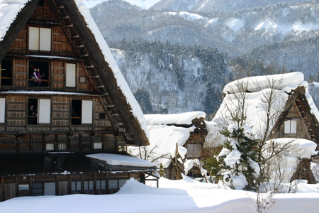 冬の旅行は世界遺産に溢れた白川郷で 歴史