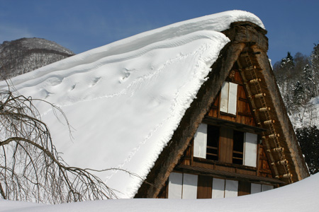 冬の旅行は世界遺産に溢れた白川郷で 歴史
