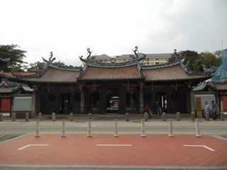 シアン・ホッケン寺院1