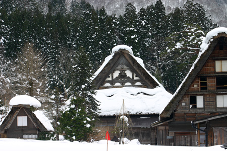 世界文化遺産として多くの観光客が訪８