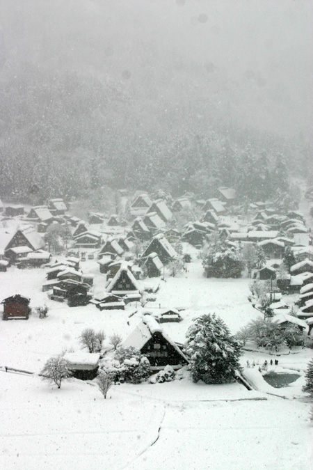 見渡す限りの白銀〜世界遺産 白川郷〜4