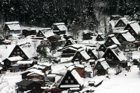 １月１８日土曜に白川郷ライトアップ開催５