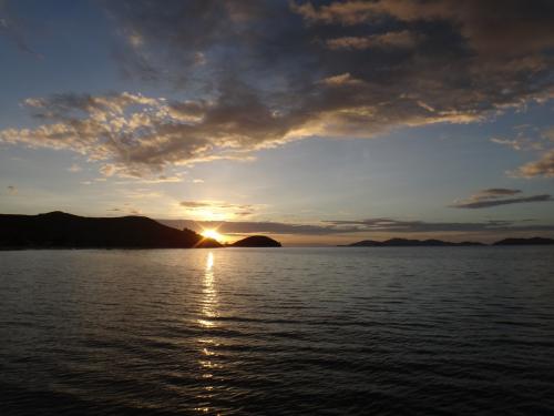 フィジーの朝日! 朝日1.13