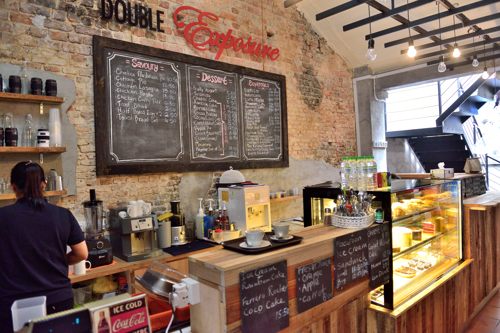 カフェ「ダブルエクスポージャー」