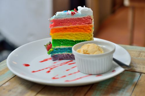 レインボーケーキ