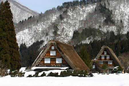 明日２月８日(土) 雪予報 ８