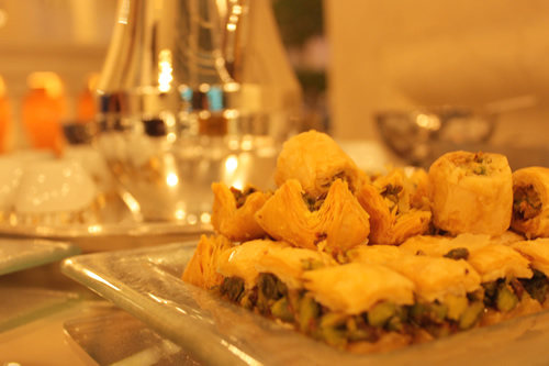 ピスタチオたっぷりのパイ菓子