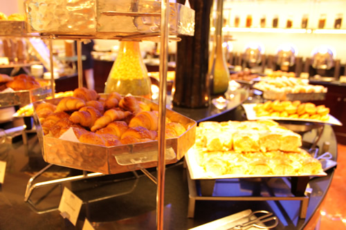 クロワッサンやペストリーが大充実