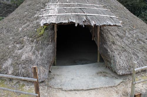 竪穴住居
