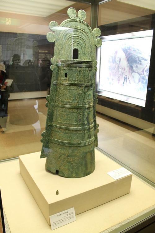 日本最大の銅鐸