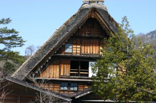 春の陽気にさそわれて、世界遺産 白川郷3