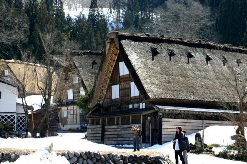 家族の記念旅行に最適な世界遺産白川郷4