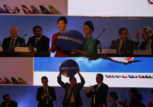 ワンワールド加盟式典看板贈呈