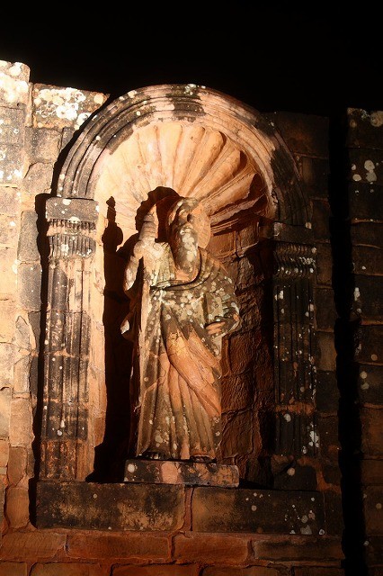 トリニダー遺跡でライトアップ