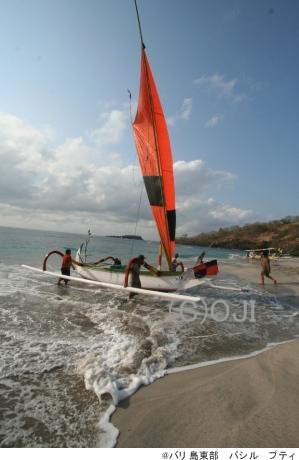 @バリ島東部　ホワイトサンディビーチ