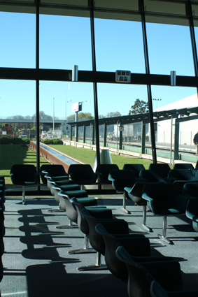 Ｐ７３-００６Ｆ