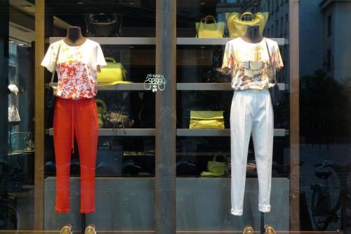 パリの老舗セレクトショップ、カブキ