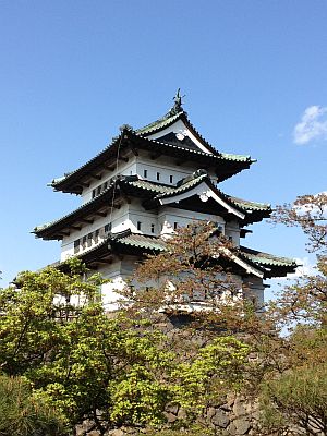 弘前城