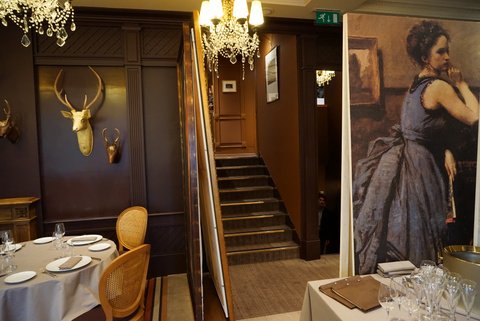 レストラン コロー