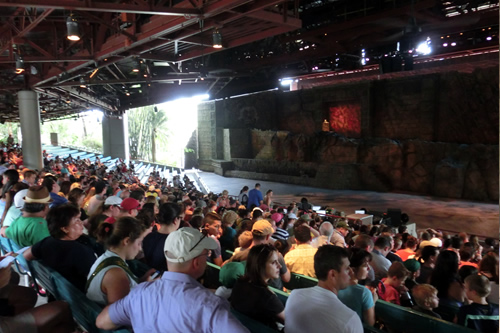 インディジョーンズ会場