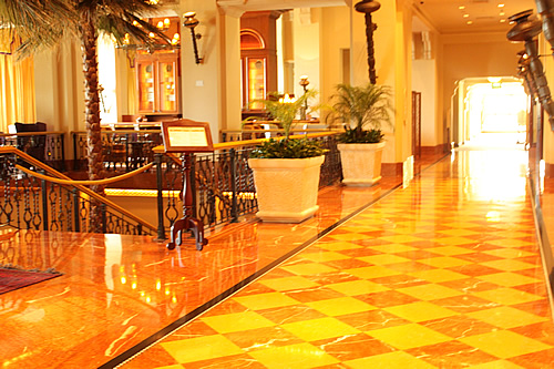 ゴージャスなパブリックエリア