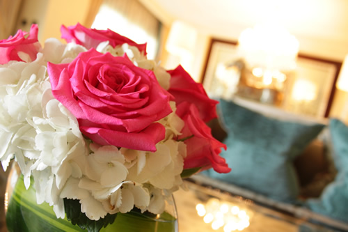 きれいなお花も飾ってあります