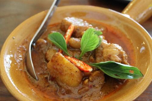 マッサマンカレー