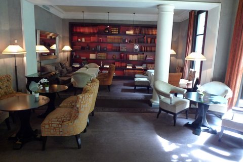 パビヨン・ド・ラ・レーヌ