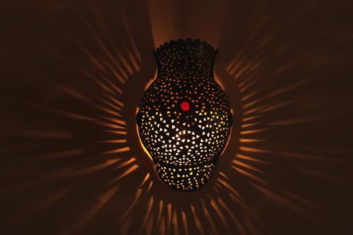 照明が作り出す模様がエキゾチック