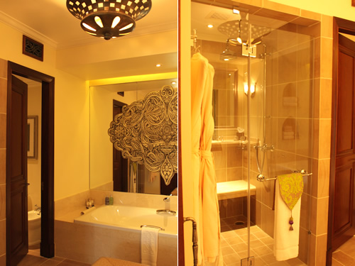 トイレ＆シャワーブース