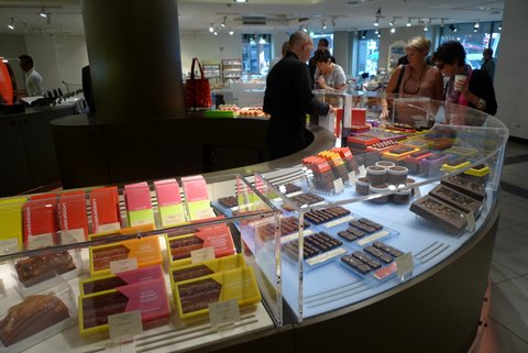 ギャラリーラファイエット グルメ