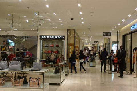 プランタン 秋のセール