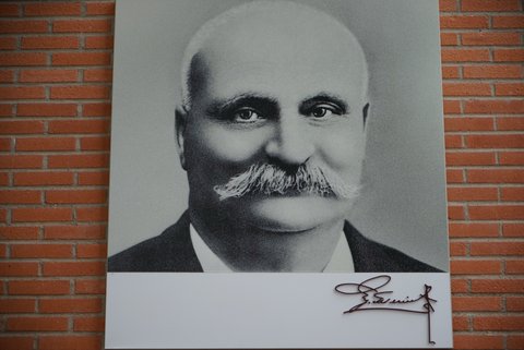 シャンパン・メーカー、メルシエ