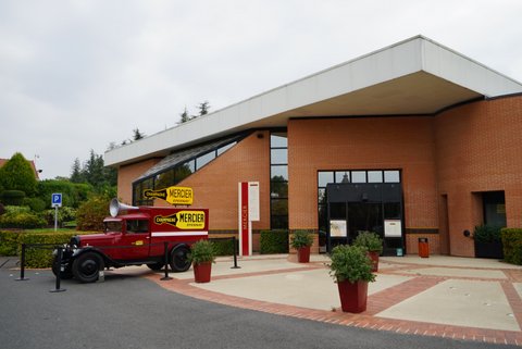 シャンパーニュ メルシエ 万博 大樽