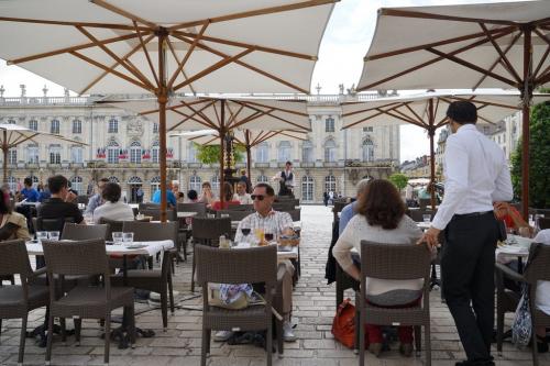 ナンシー レストラン