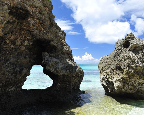ハート岩 池間島