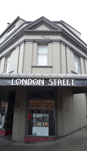 Ｐ６９-００７Ｆ