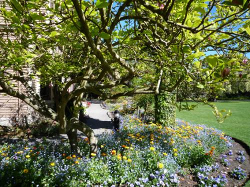 Ｐ７６-０６９Ｆ