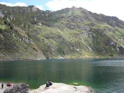 キロトアクレーター湖