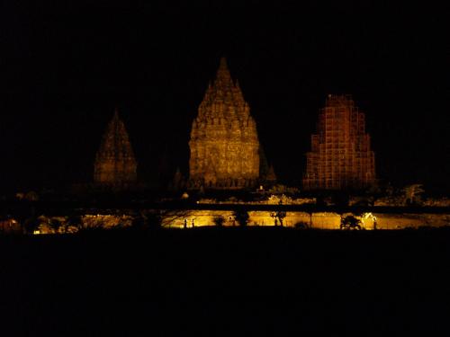 プランバナン寺院群