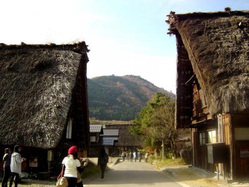 晩秋の白川郷風景 深まる秋を感じる！８