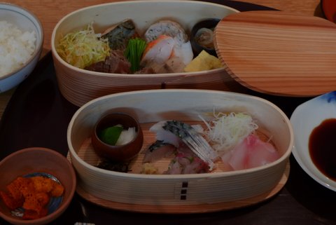 パリの和菓子店、和楽で洒落た弁当定食を