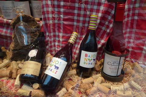 ボジョレー・ヌーボー 祝い方はそれぞれ