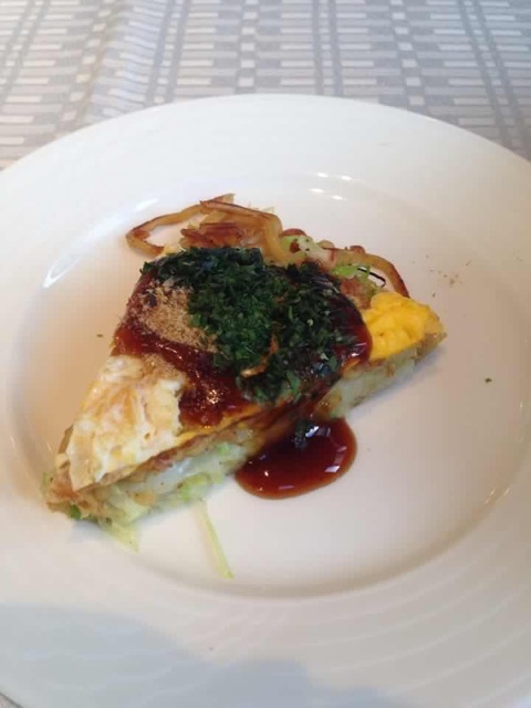 クロスホテル 広島風お好み焼き.jpg