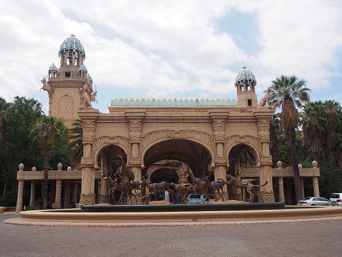 パレス・オブ・ザ・ロスト・シティ正面1